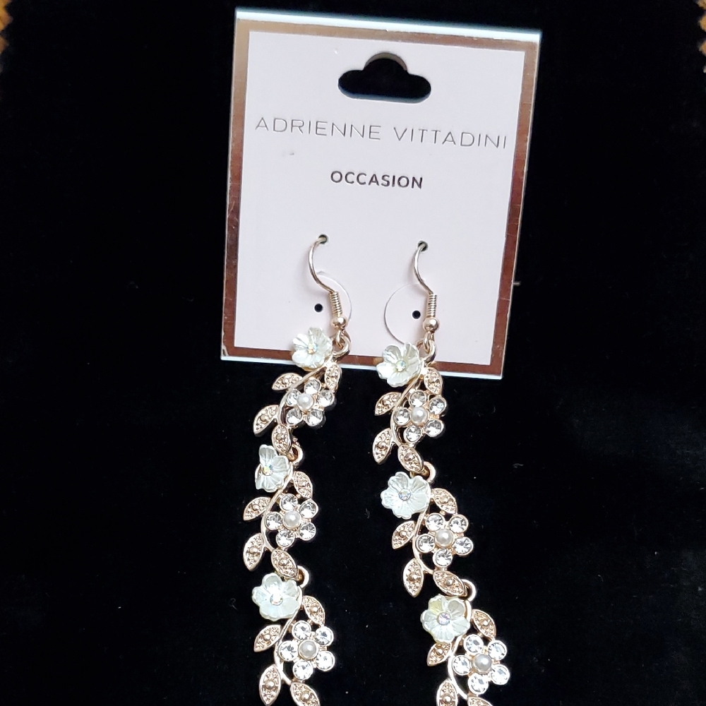Adrienne Vittadini Gold and White Botanical Earrings - Picture 1 of 13